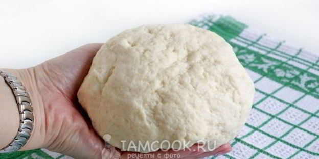 лепешки с начинкой из риса и яйца