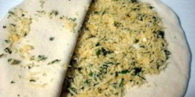 лепешки с сыром на сковороде