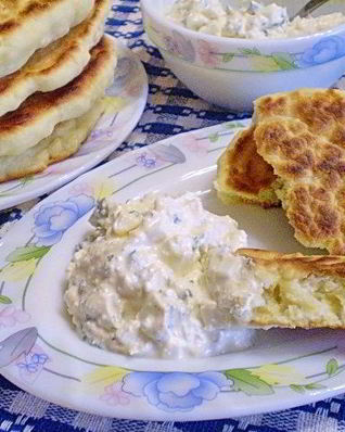 Лепешки с творогом диетические