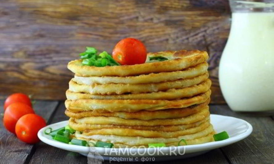 Рецепт лепешек с зеленым луком на сковороде