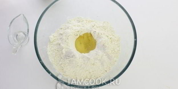 лепешки с зеленым луком на сковороде