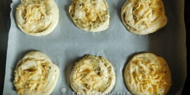 луковая лепешка в духовке