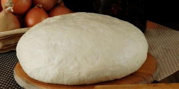 луковая лепешка в духовке