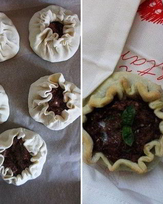 Слоеные лобиани с адыгейским сыром