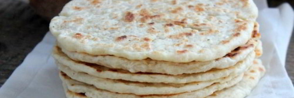 Сырные лепешки на молоке на сковороде