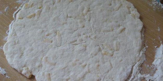 сырные лепешки пикантные