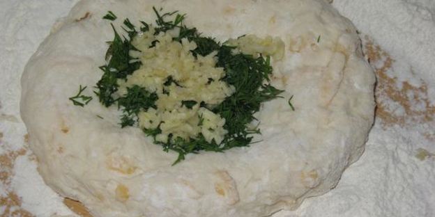 сырные лепешки пикантные