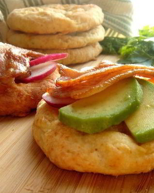 Сырные лепешки