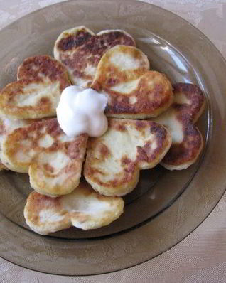 Творожные лепешки с тмином