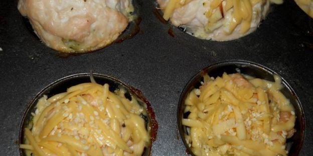 куриные маффины с брокколи и грибами