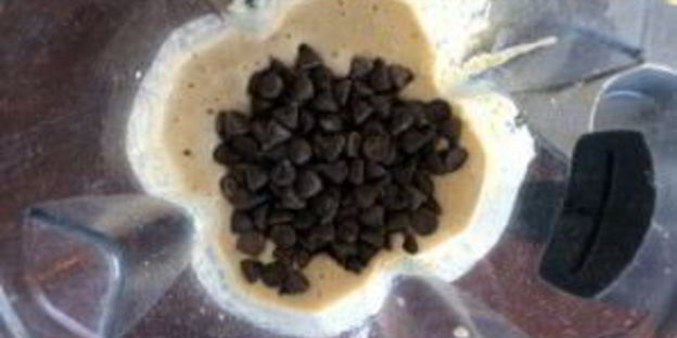 маффины из овсянки и бананов с шоколадом