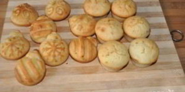 маффины с апельсинами и фисташками