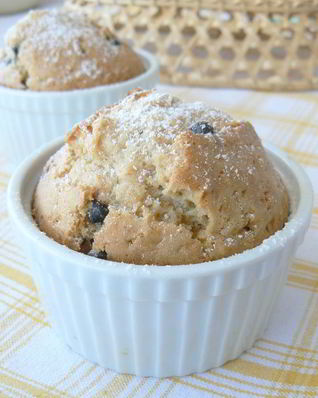 Маффины с арахисовой пастой и шоколадными каплями