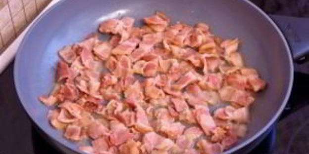 маффины с беконом и болгарским перцем