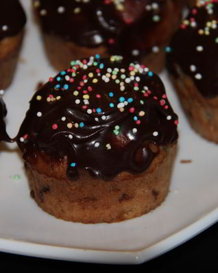 Маффины с шоколадом и бананами