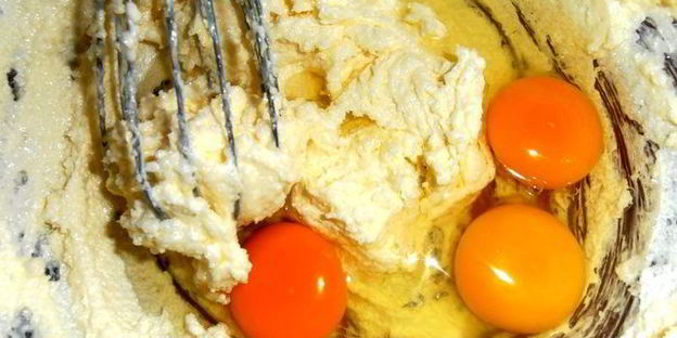 миндальные маффины с сюрпризом