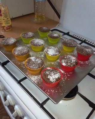 Шоколадные маффины с кусочкамии шоколада