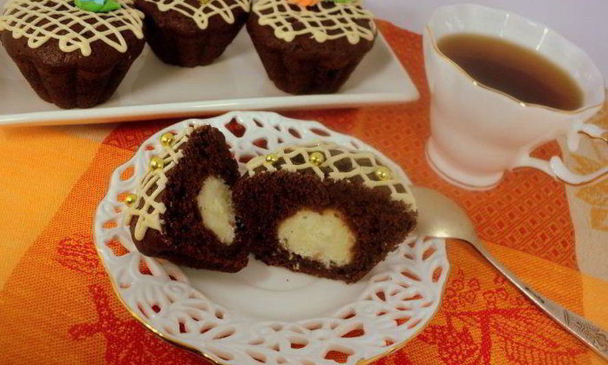 Рецепт шоколадных маффинов с сюрпризом