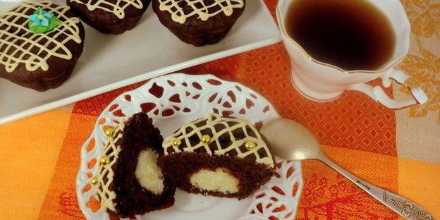 шоколадные маффины с сюрпризом