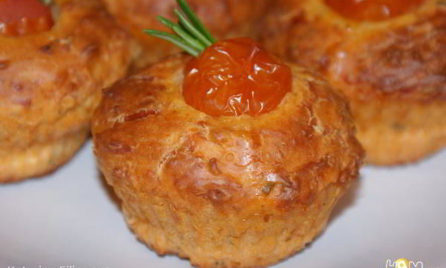 Рецепт томатных маффинов с розмарином
