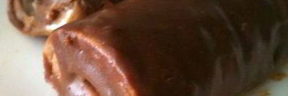 Медово-шоколадный рулет