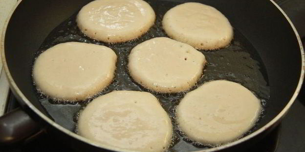 амарантовые оладьи с райским вареньем