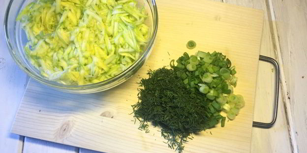 кабачковые оладьи на кефире