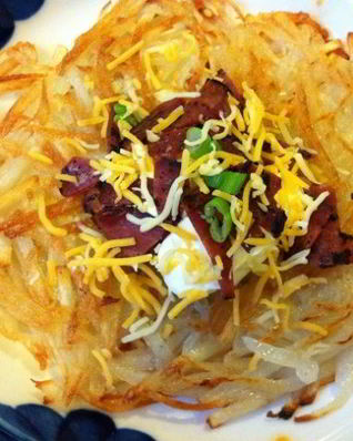 Картофельные оладьи с беконом