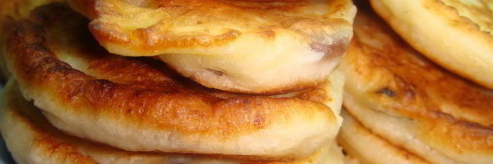 Оладушки творожные с изюмом