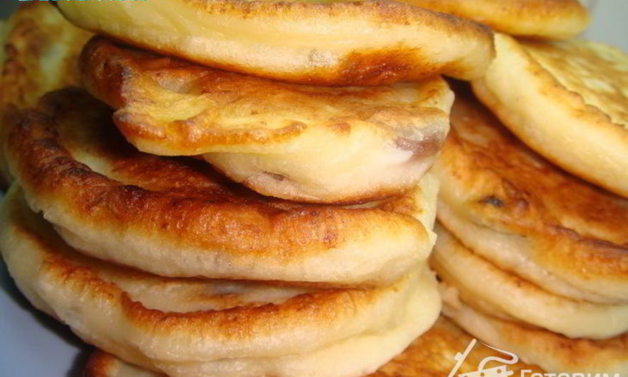 Рецепт оладушек творожных с изюмом