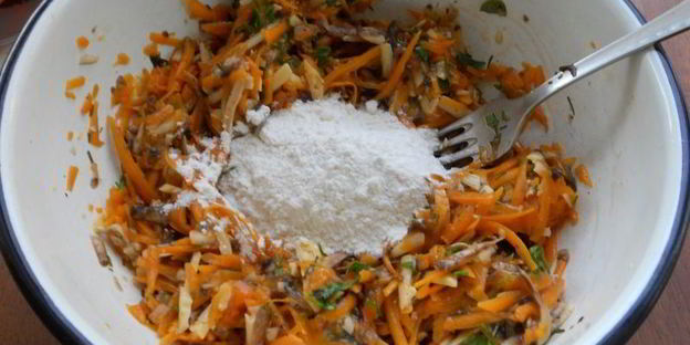 оладьи из тыквы с грибами и сыром