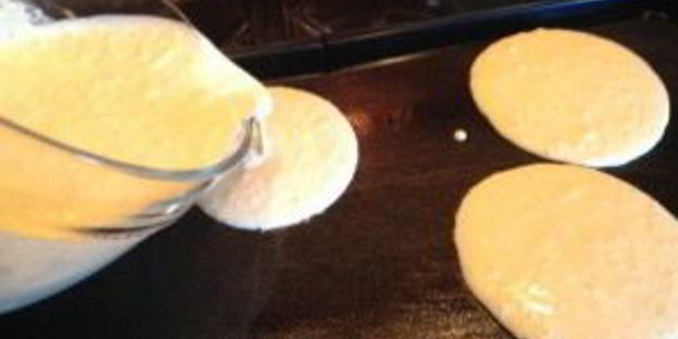 оладьи на сметане пышные