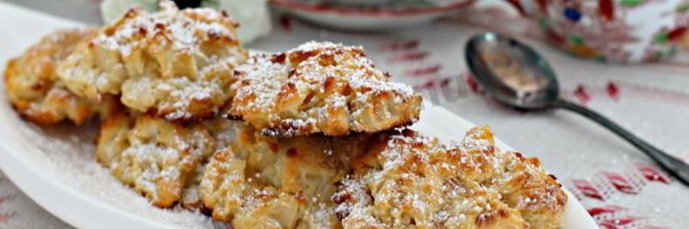 Оладьи творожные с яблоками