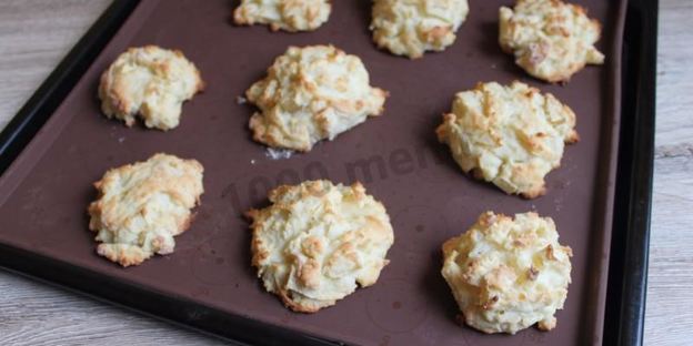 оладьи творожные с яблоками