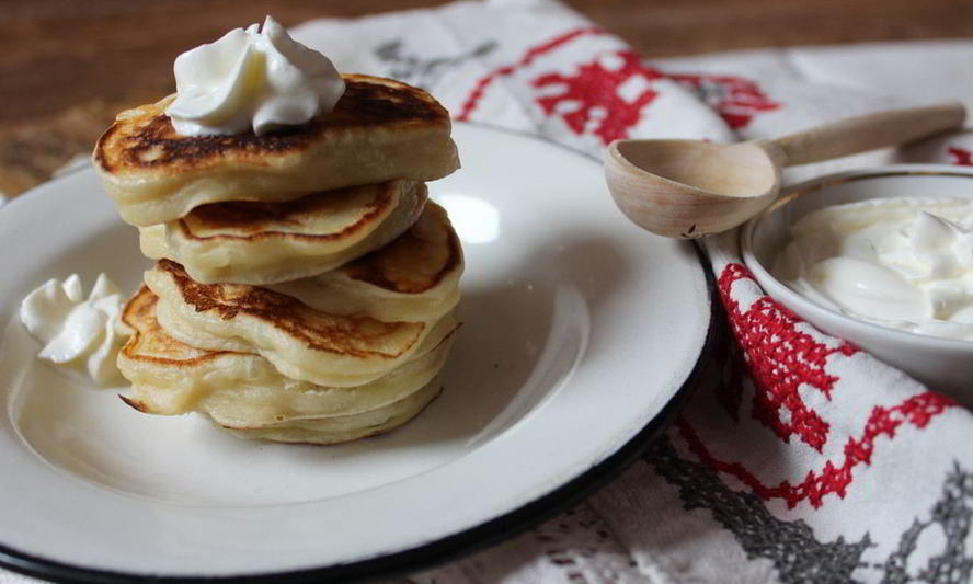 Рецепт сметанных оладий