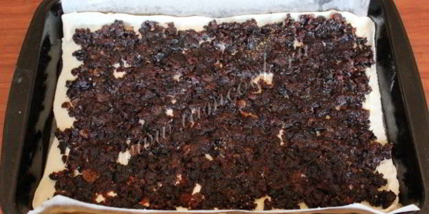 пахлава из слоеного теста