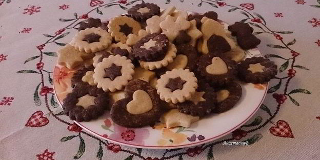 двухцветное новогоднее печенье