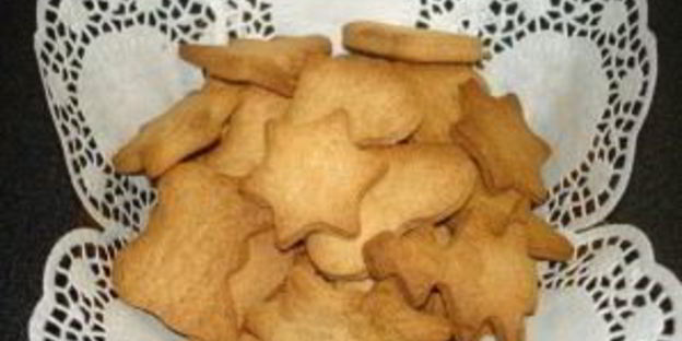 песочное медовое печенье