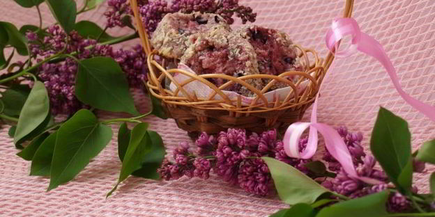 песочное печенье с черной смородиной