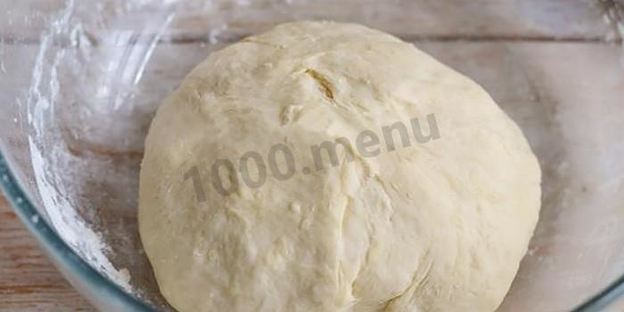 рогалики на кефире и дрожжах с повидлом