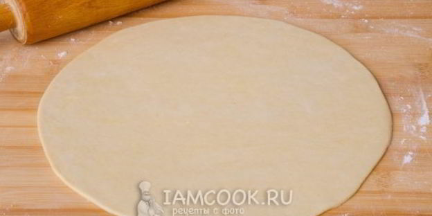 рогалики с сухофруктами и орехами