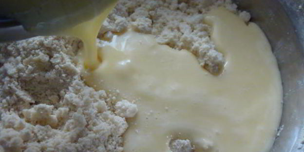 рогалики с вишней