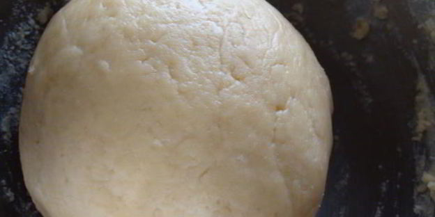 рогалики с вишней