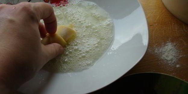 рогалики с вишней