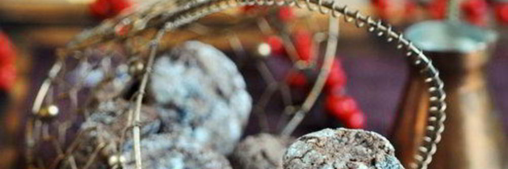 Шоколадно-миндальное печенье с черносливом