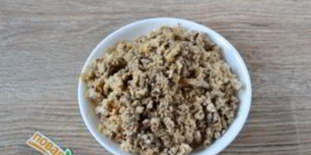 блинный пирог с курицей и грибами