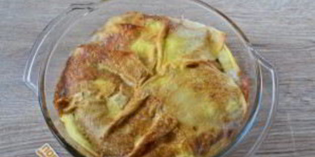 блинный пирог с курицей и грибами