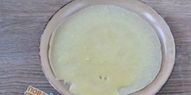 блинный пирог с курицей и грибами