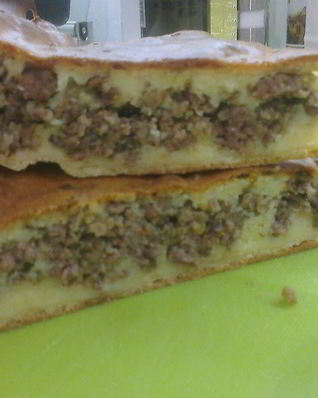 Быстрый пирог с мясом