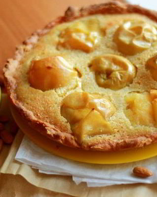Домашний яблочный пирог с франжипаном